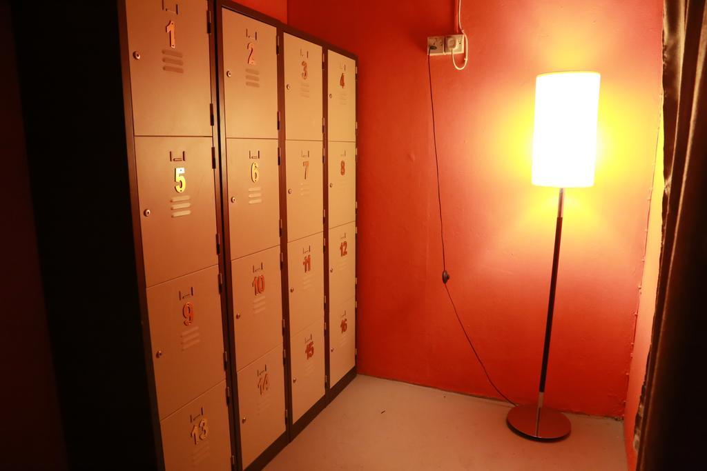 Gibbon Guesthouse Kuching Rom bilde